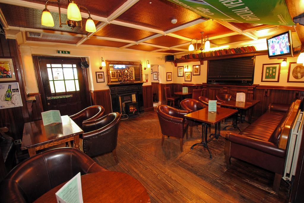 The Lansdowne Hotel Dublin Exterior foto